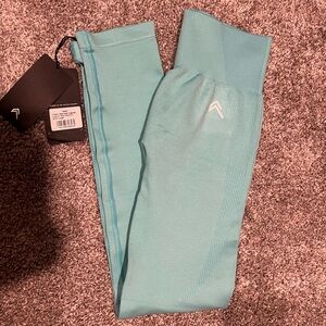 Oner active, classic seamless leggings, size small & short. New with tags